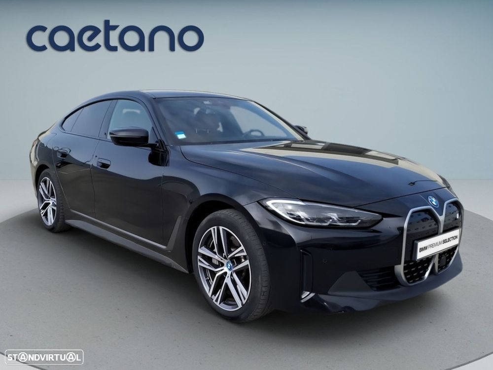 BMW i4 eDrive40 Pack Desportivo M — fotografia 10