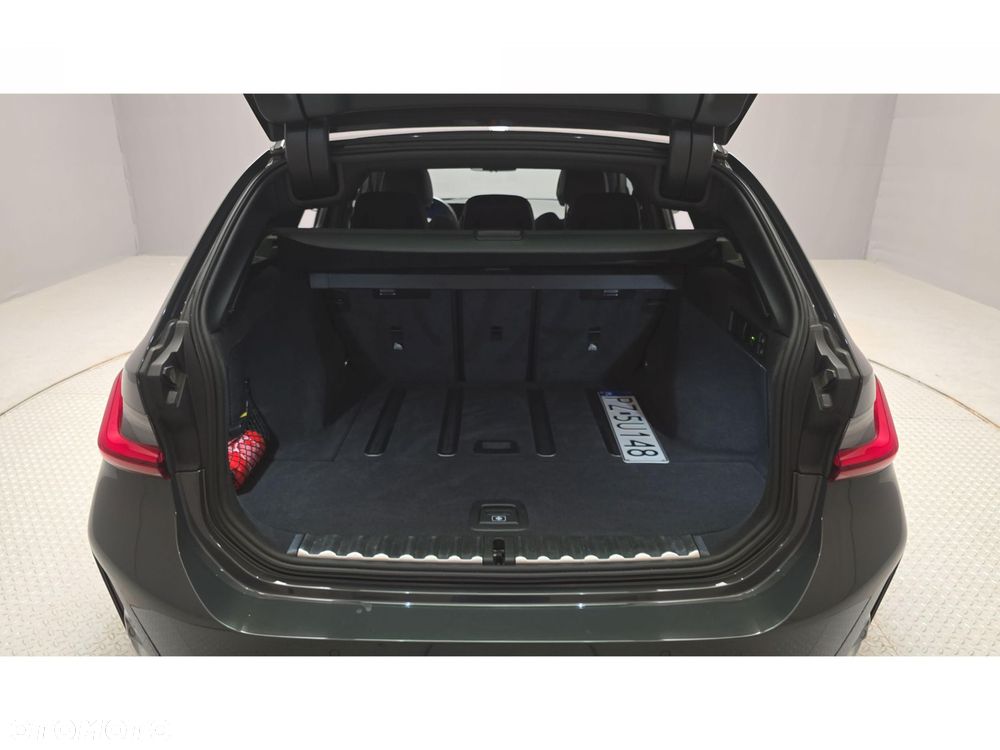 BMW Seria 3 320d xDrive M Sport - 24