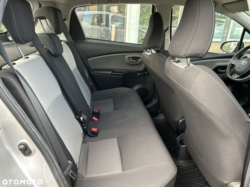 Toyota Yaris 1.5 Premium CVT - 22