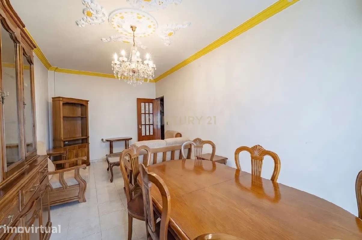 Apartamento T3 no Fogueteiro COM ELEVADOR! - Grande imagem: 4/24