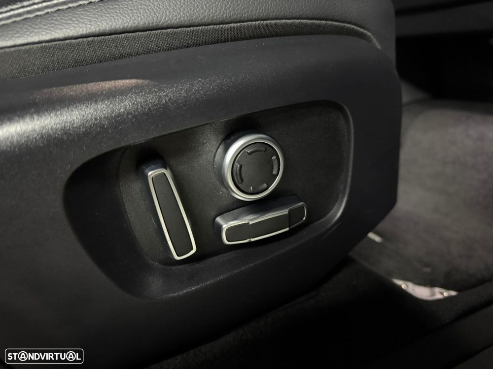 Land Rover Range Rover Evoque 1.5 P300e AWD R-Dynamic S Auto - 22