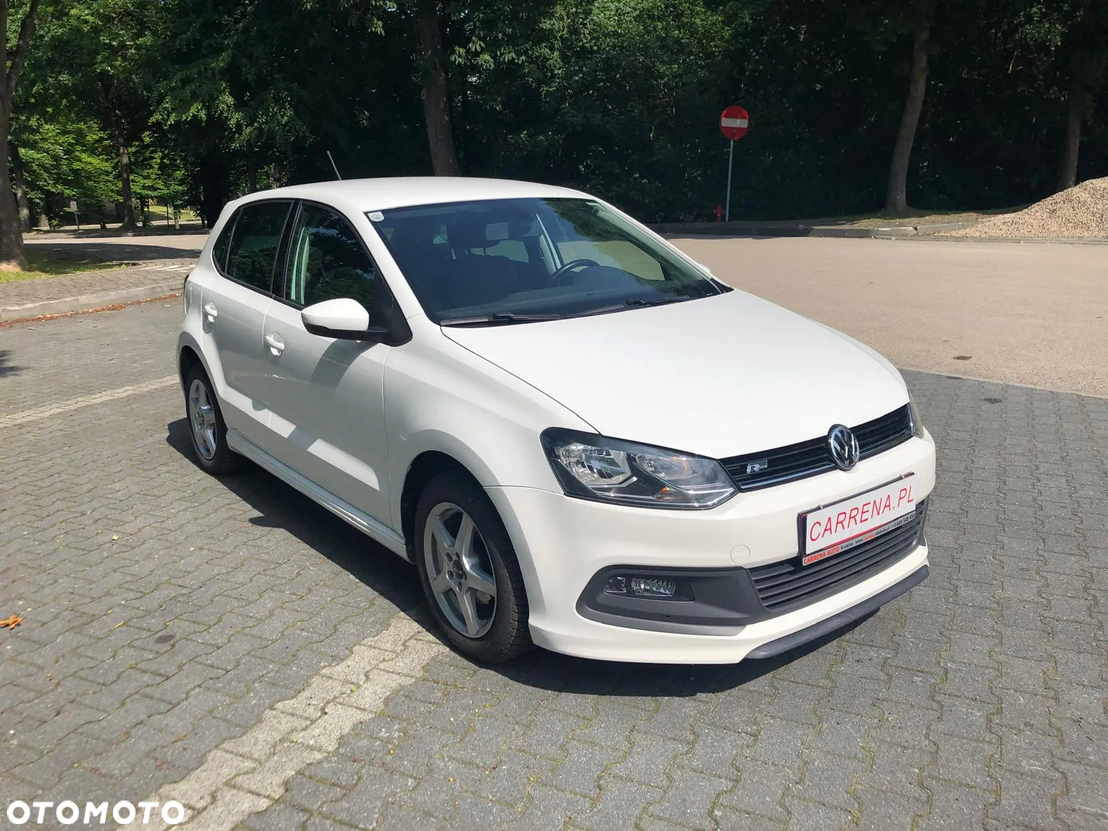 Volkswagen Polo - 2