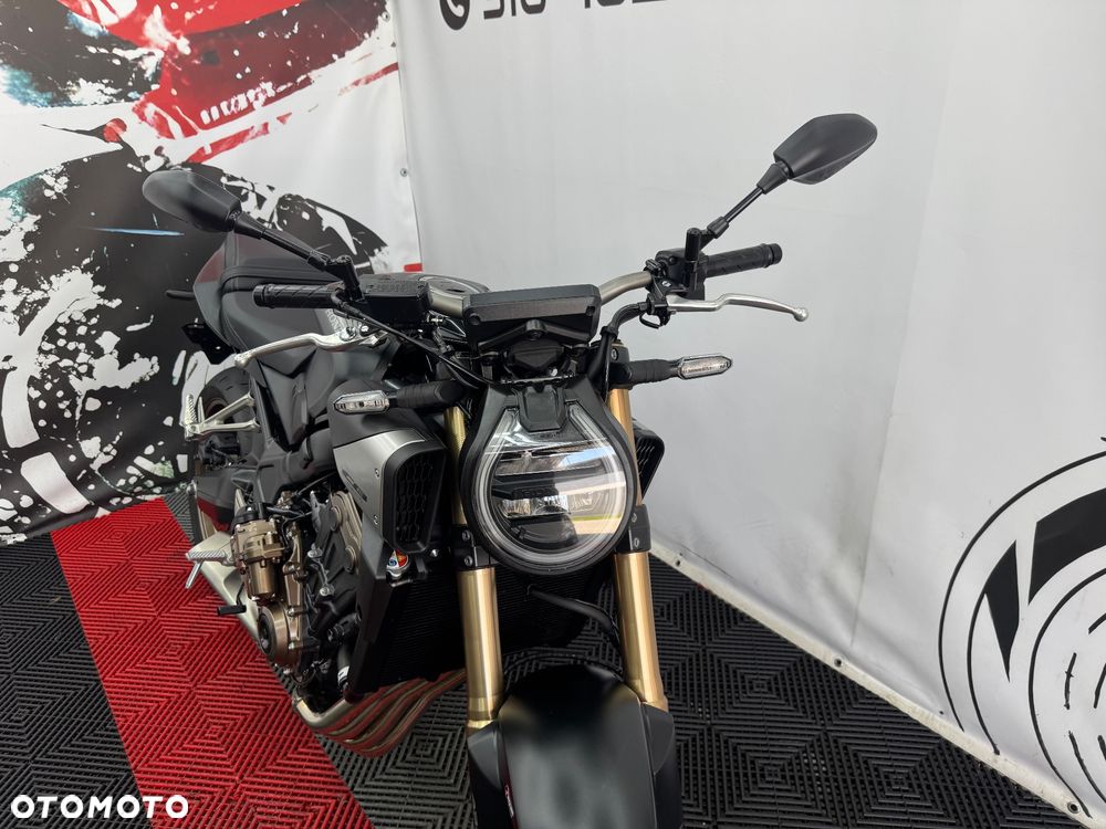 Honda CB - 35