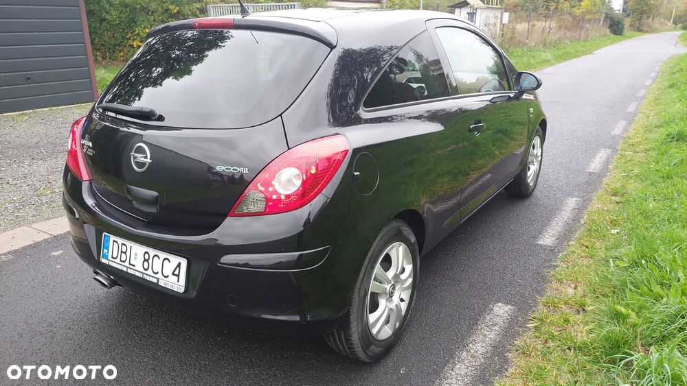 Opel Corsa 1.2 16V Cosmo EasyTronic - 3