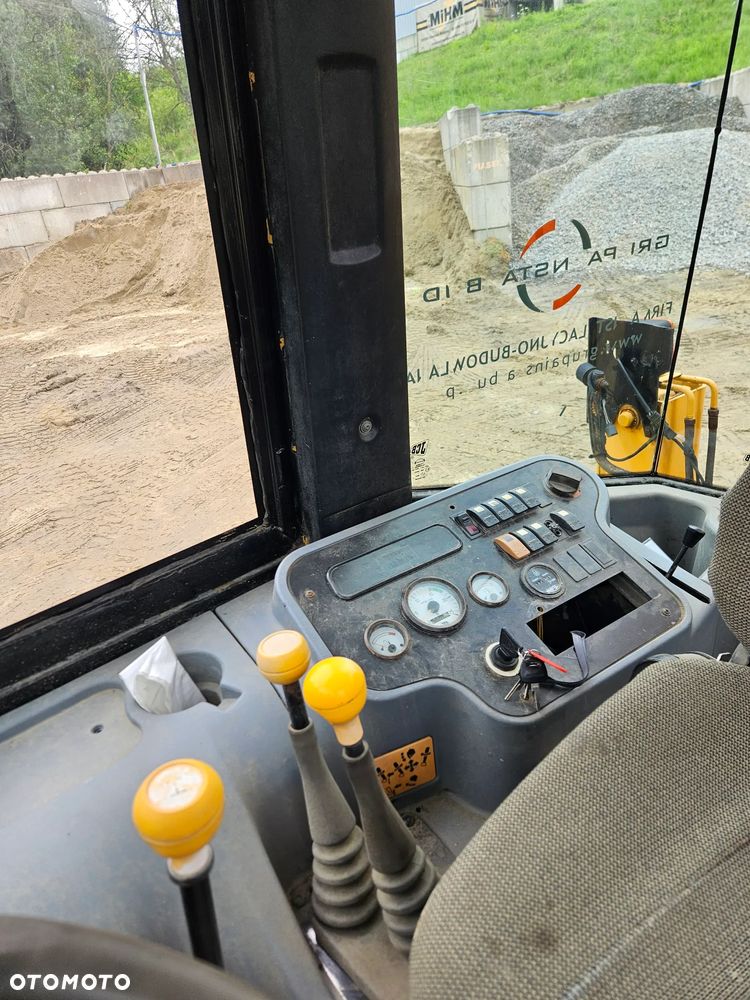 JCB 2CX III - 15