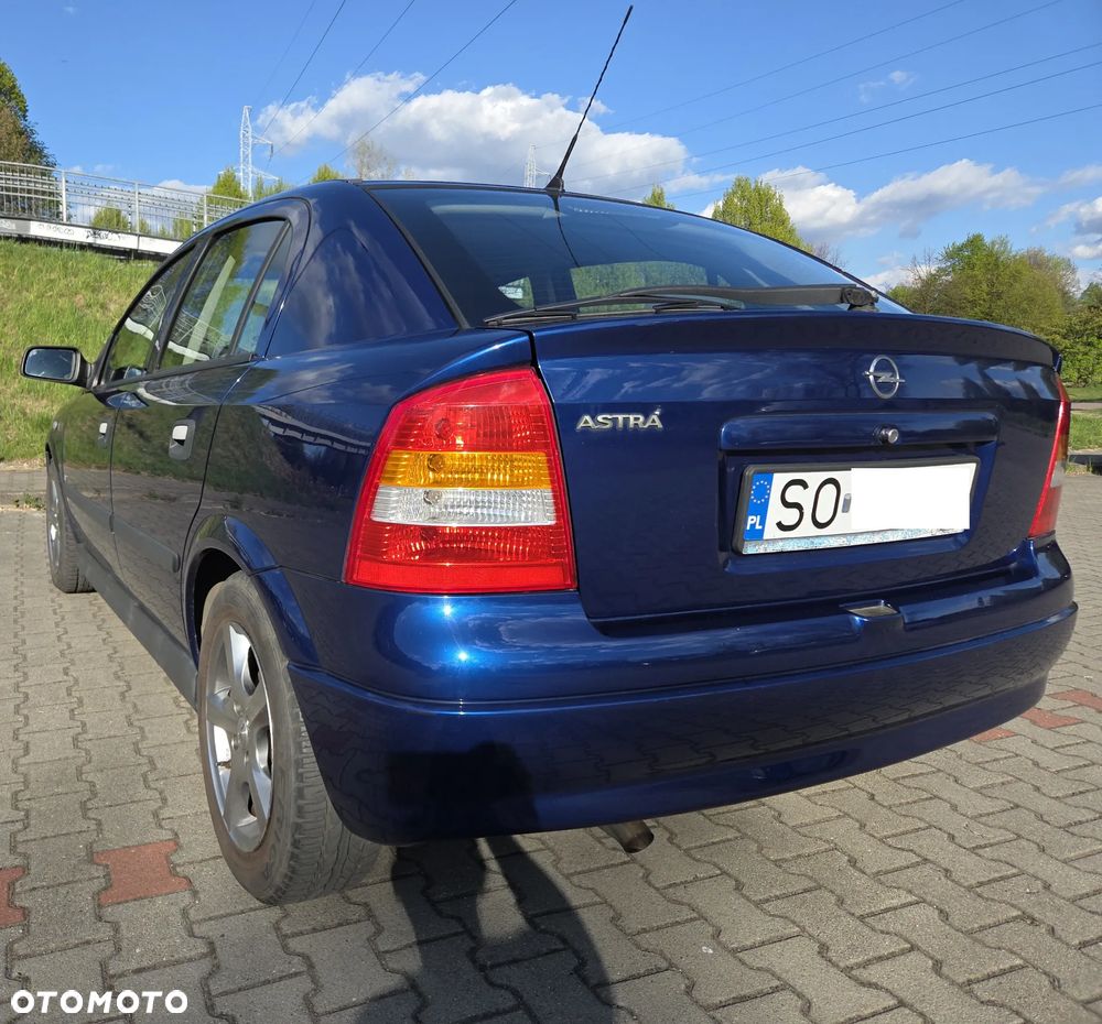 Opel Astra 1.4 - 1