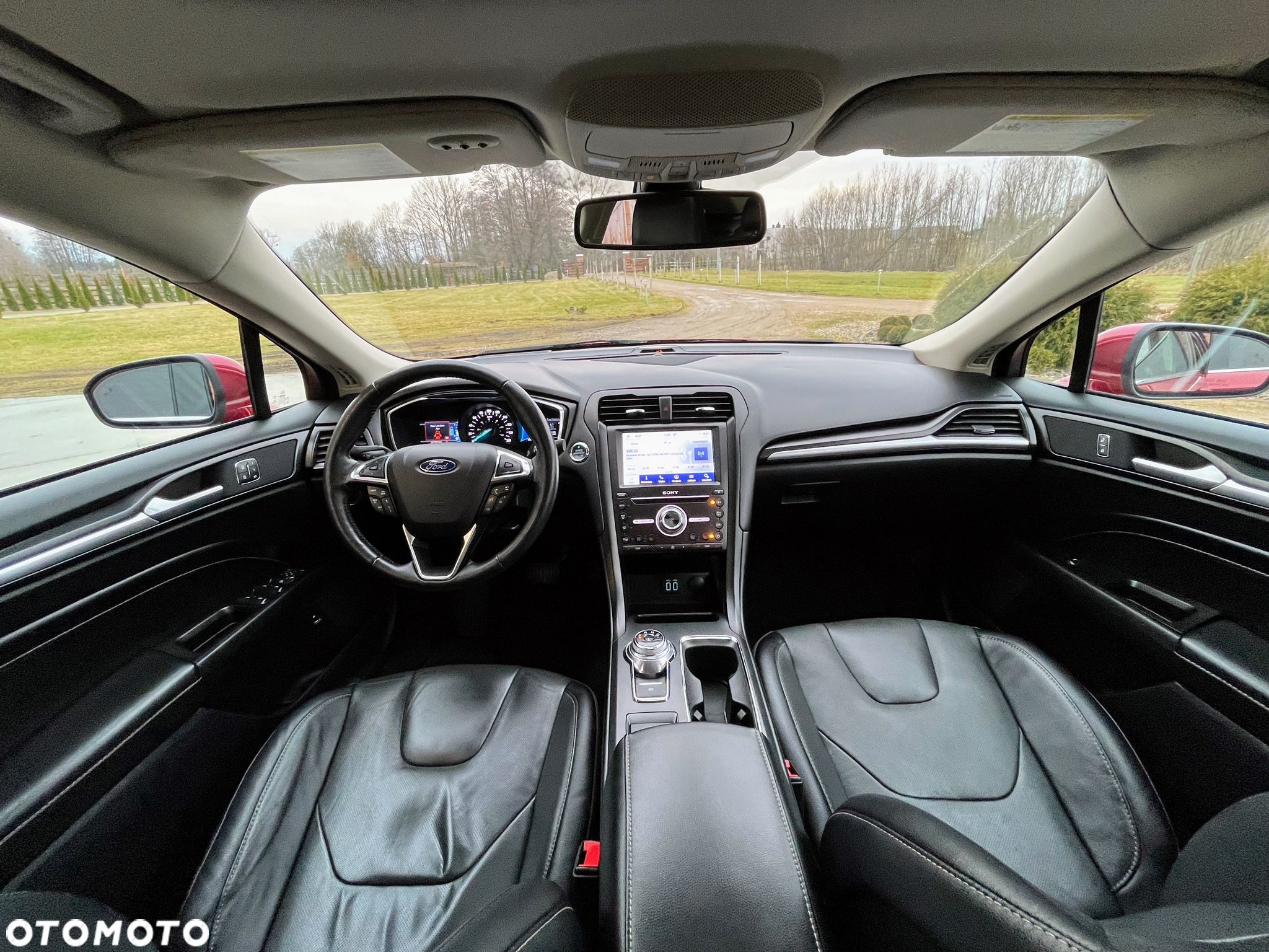 Ford Fusion - 13