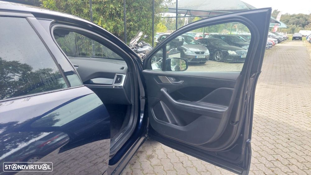 Jaguar I-Pace EV320 AWD SE - 10