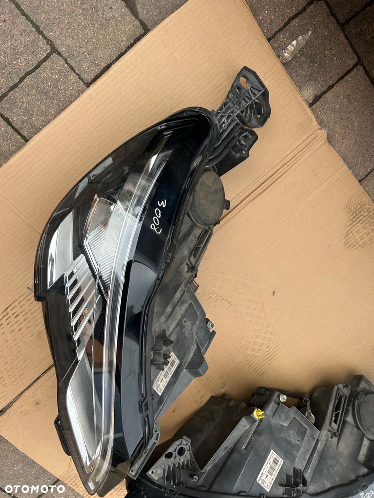 Peugeot 3008 II lampa lewy przód prawy przód 9810478180 9810478080 - 4