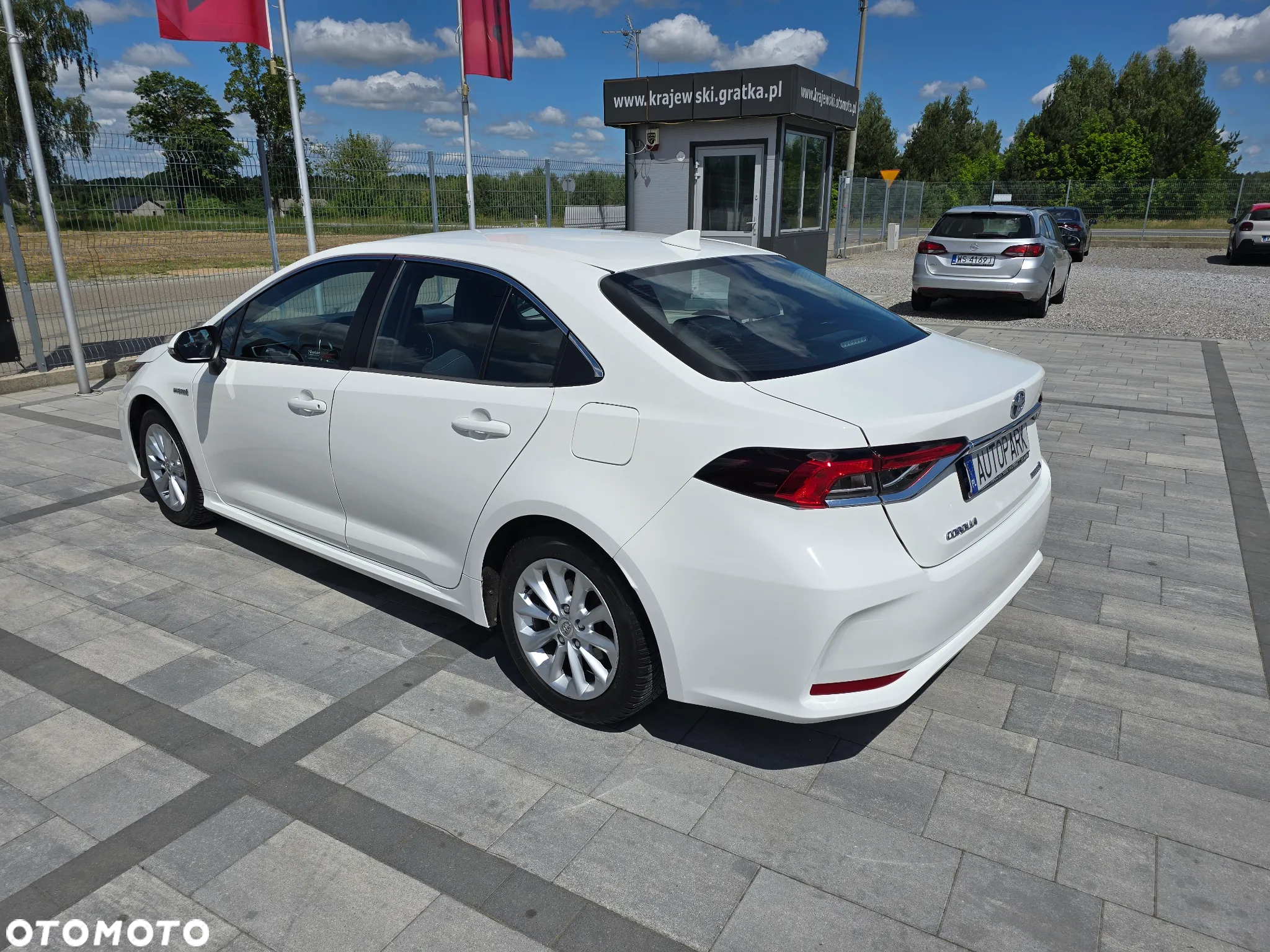 Toyota Corolla 1.8 Hybrid GPF Comfort - 12