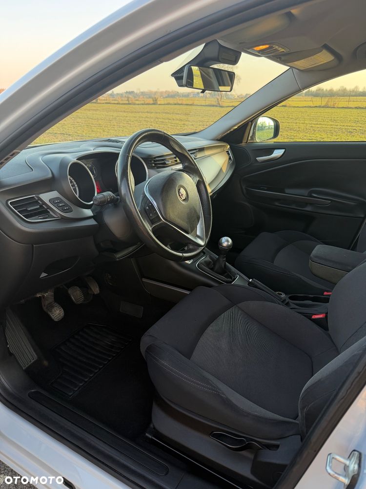 Alfa Romeo Giulietta 1.6 JTDM Progression - 7