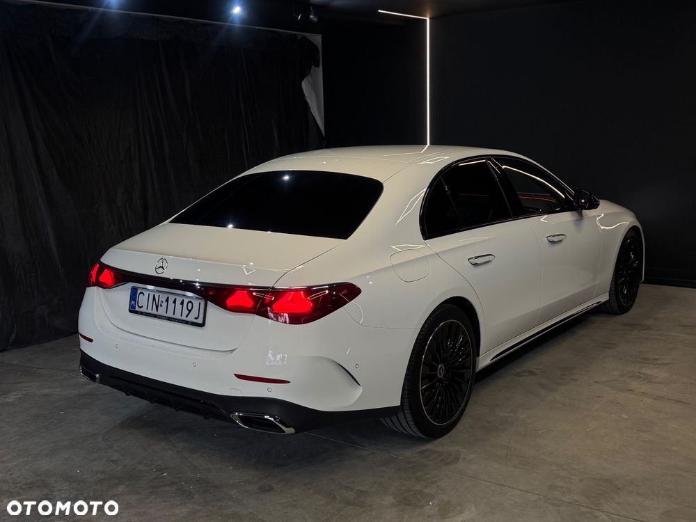 Mercedes-Benz Klasa E 220 d mHEV AMG 9G-Tronic - 7