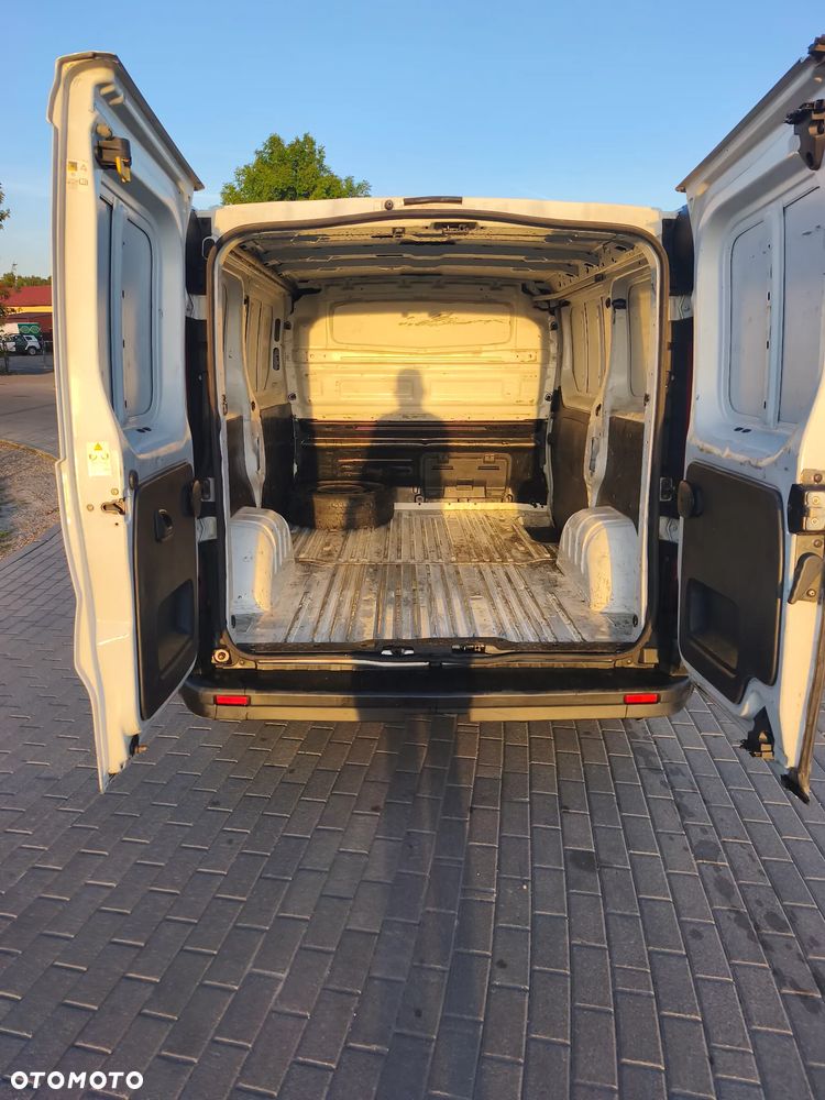 Renault Trafic - 9