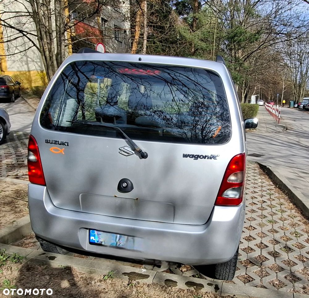 Suzuki Wagon R+ 1.3 Club - 4