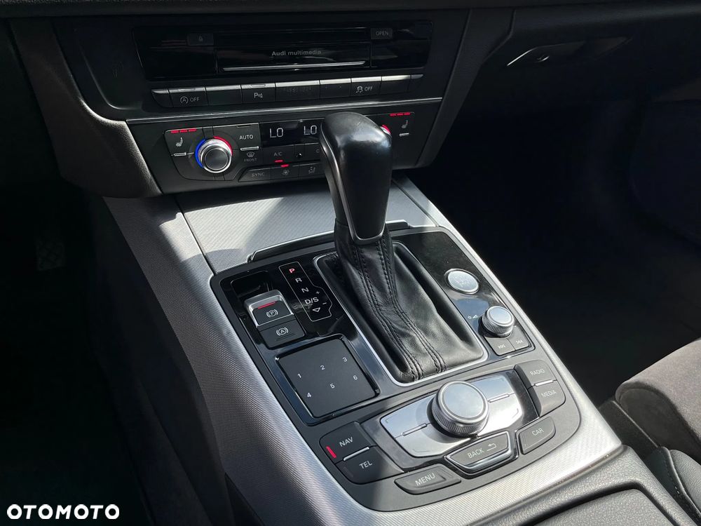 Audi A6 Avant 2.0 TDI Ultra S tronic - 15