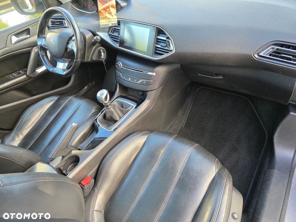 Peugeot 308 BlueHDi 120 Stop & Start Business-Line - 27