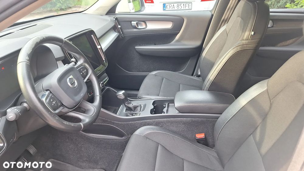 Volvo XC 40 D3 AWD Momentum - 20