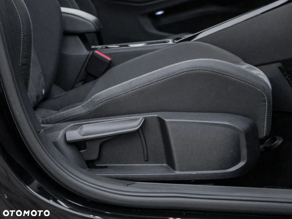 Volkswagen Golf 2.0 TDI Style DSG - 32