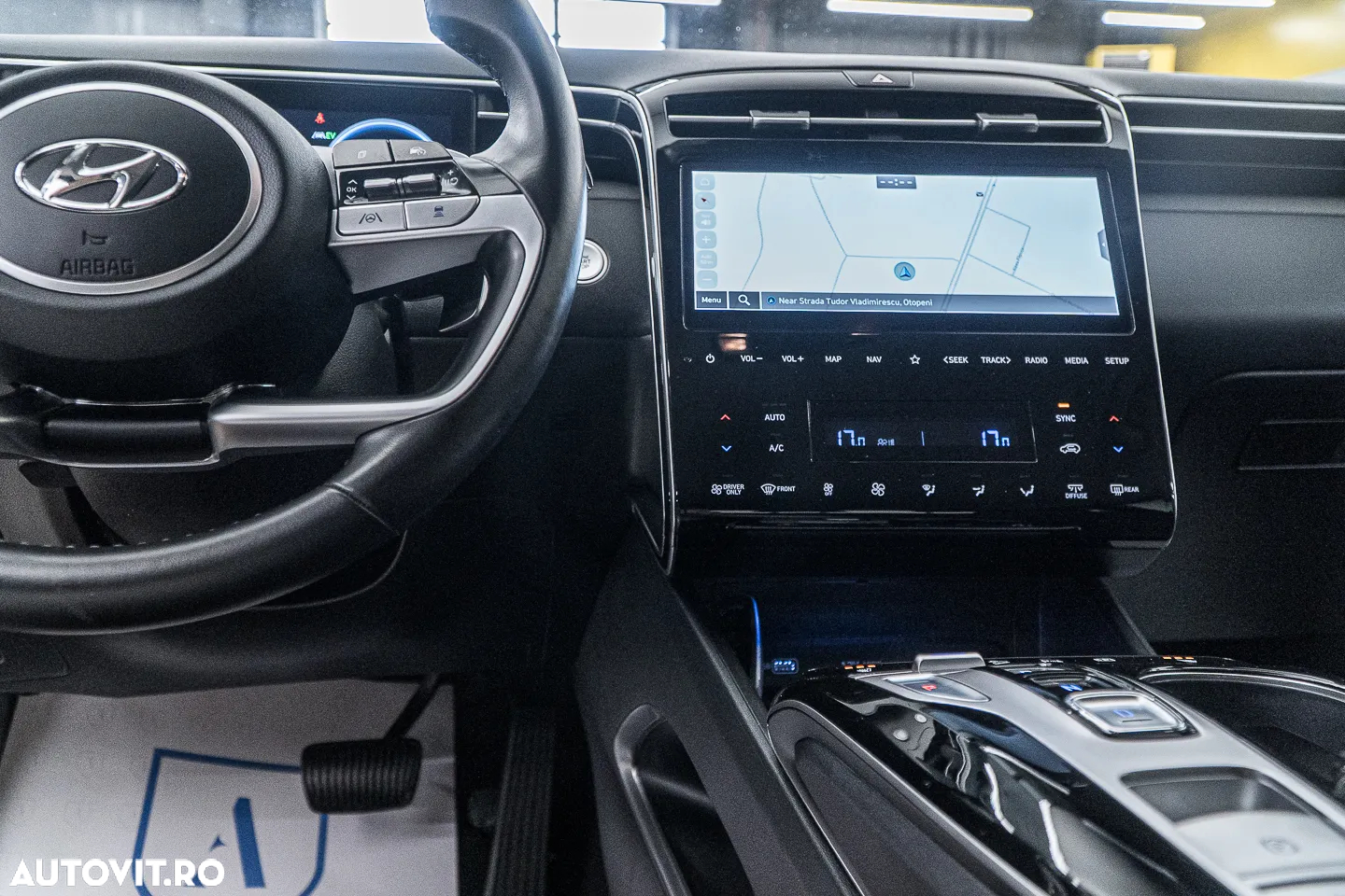 Hyundai Tucson 1.6 T-GDi HEV 2WD Select - 27