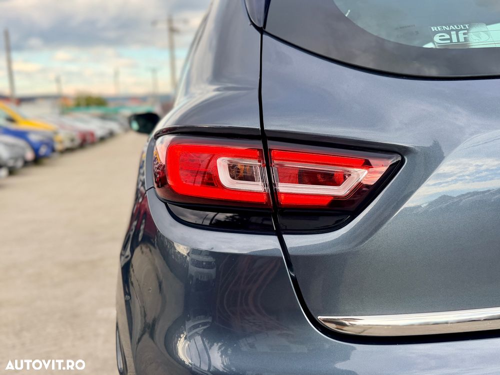Renault Clio - 20