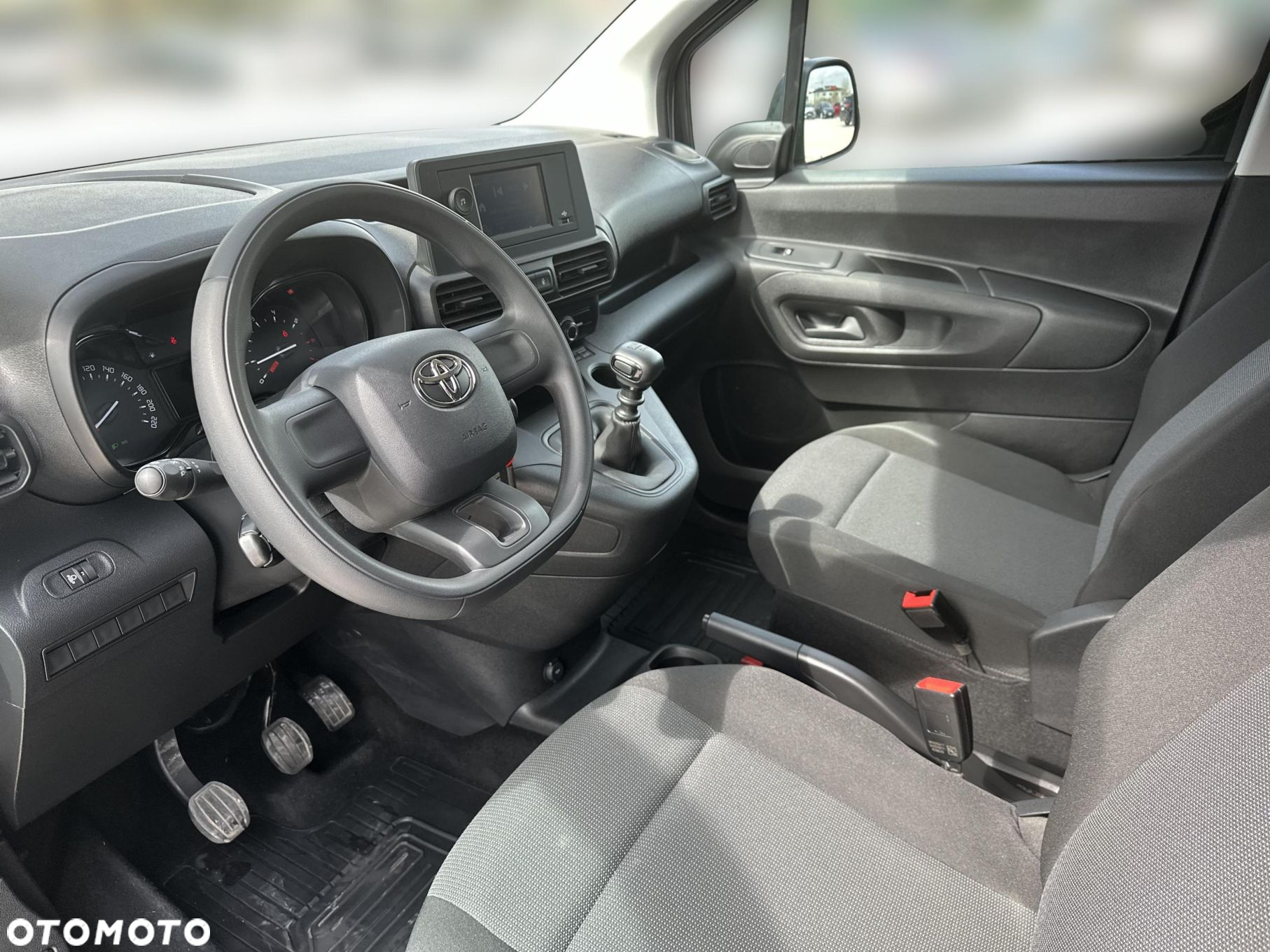 Toyota PROACE CITY - 13