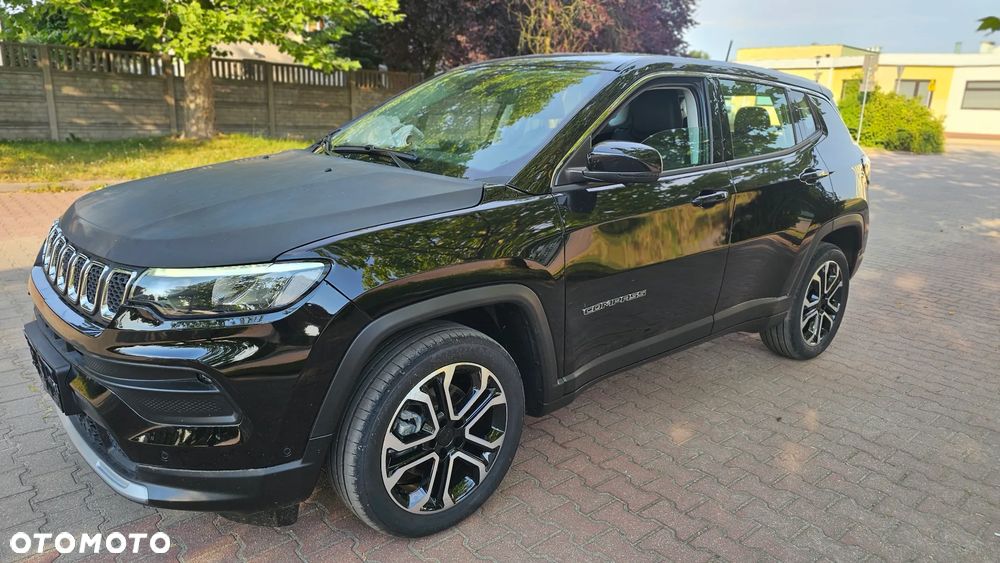 Jeep Compass - 2