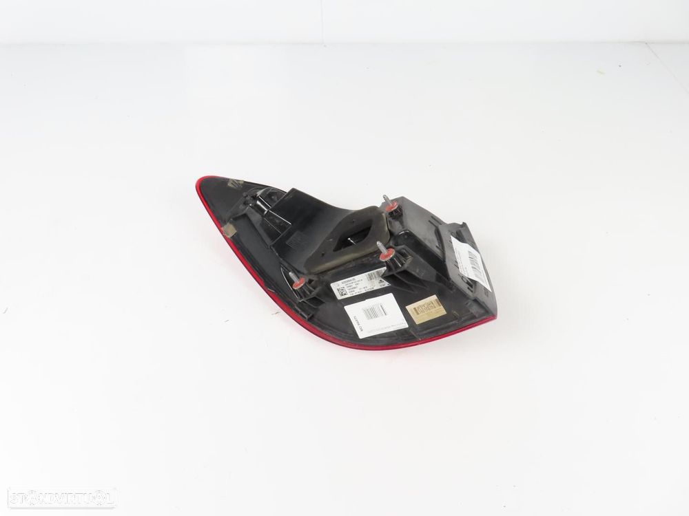 Farolim LED Direito/Trás Usado / Original MERCEDES-BENZ C-CLASS T-Model (S205) A... - 4