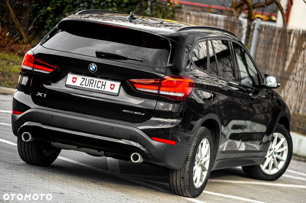 BMW X1 xDrive20d Sport Line sport - 19