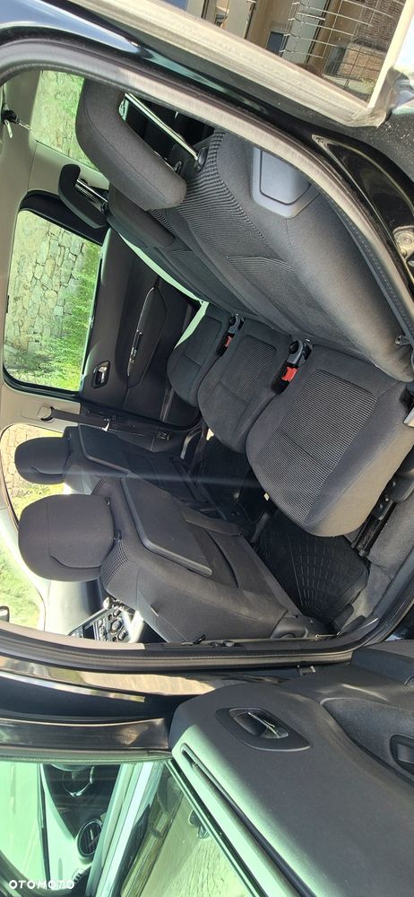 Peugeot 5008 - 7