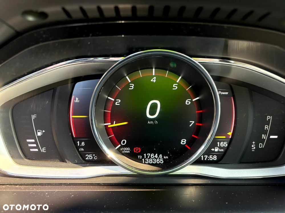 Volvo XC 60 T6 AWD Geartronic Linje Inscription - 8