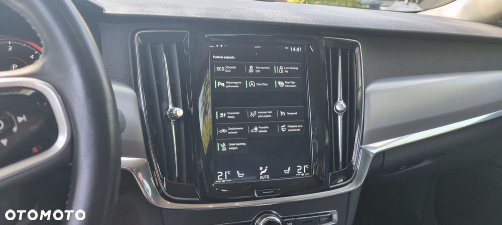 Volvo S90 D4 Momentum - 9