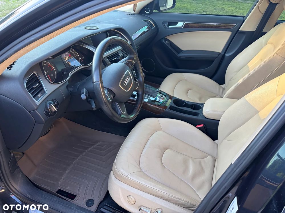 Audi A4 Limousine - 22
