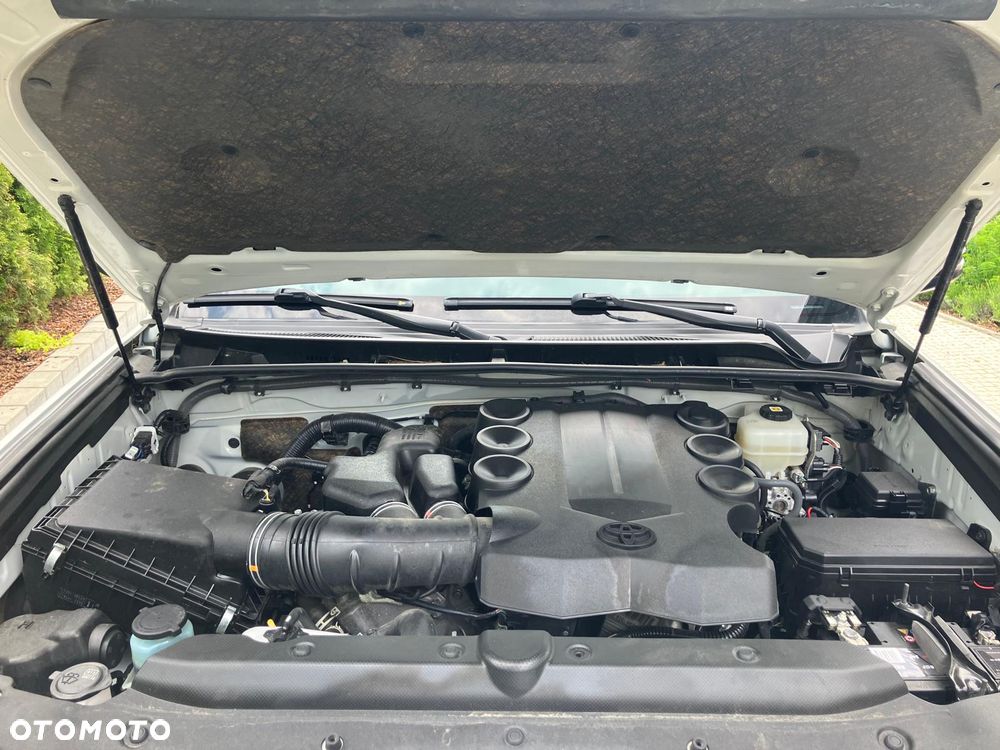 Toyota 4-Runner - 25