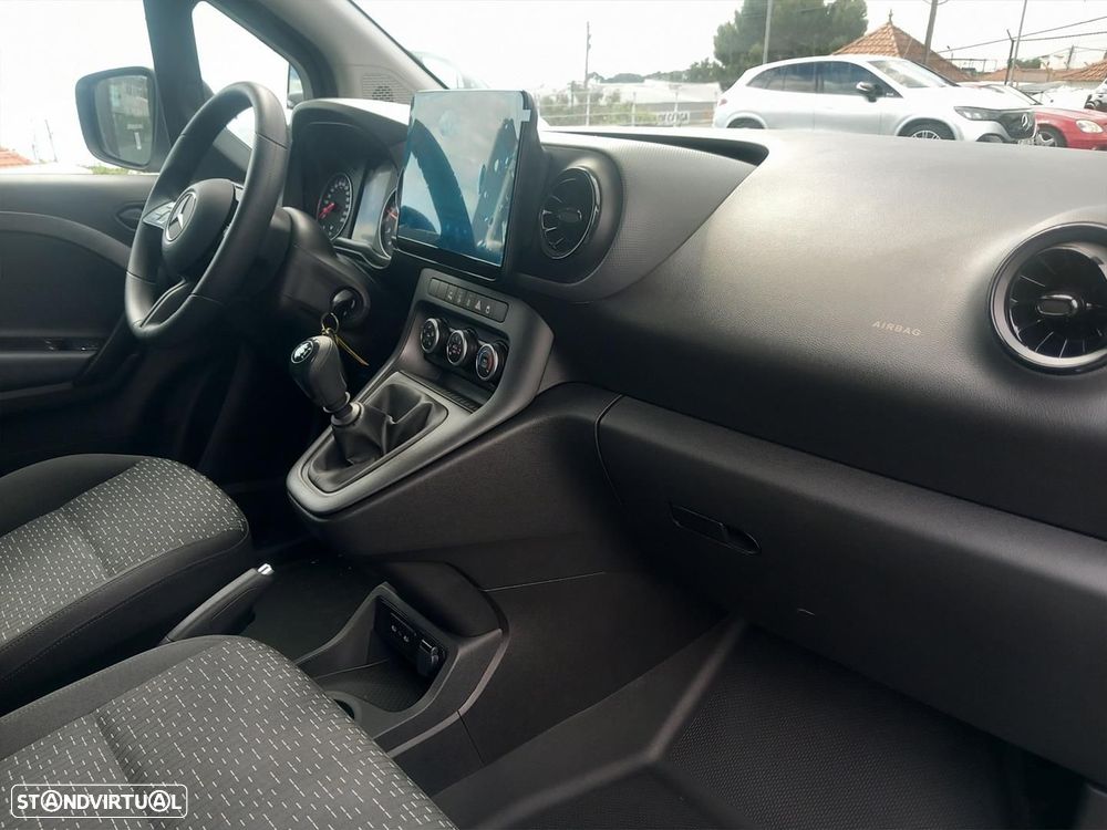 Mercedes-Benz Citan Furgão Standard 110CDI/27 - 12