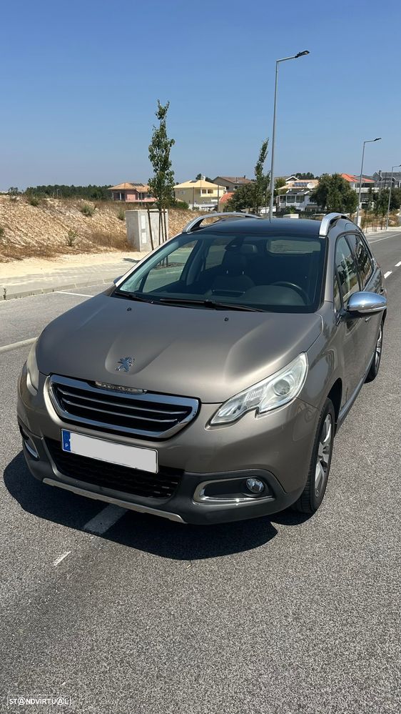 Peugeot 2008 1.6 e-HDi Allure 2-Tronic - 4