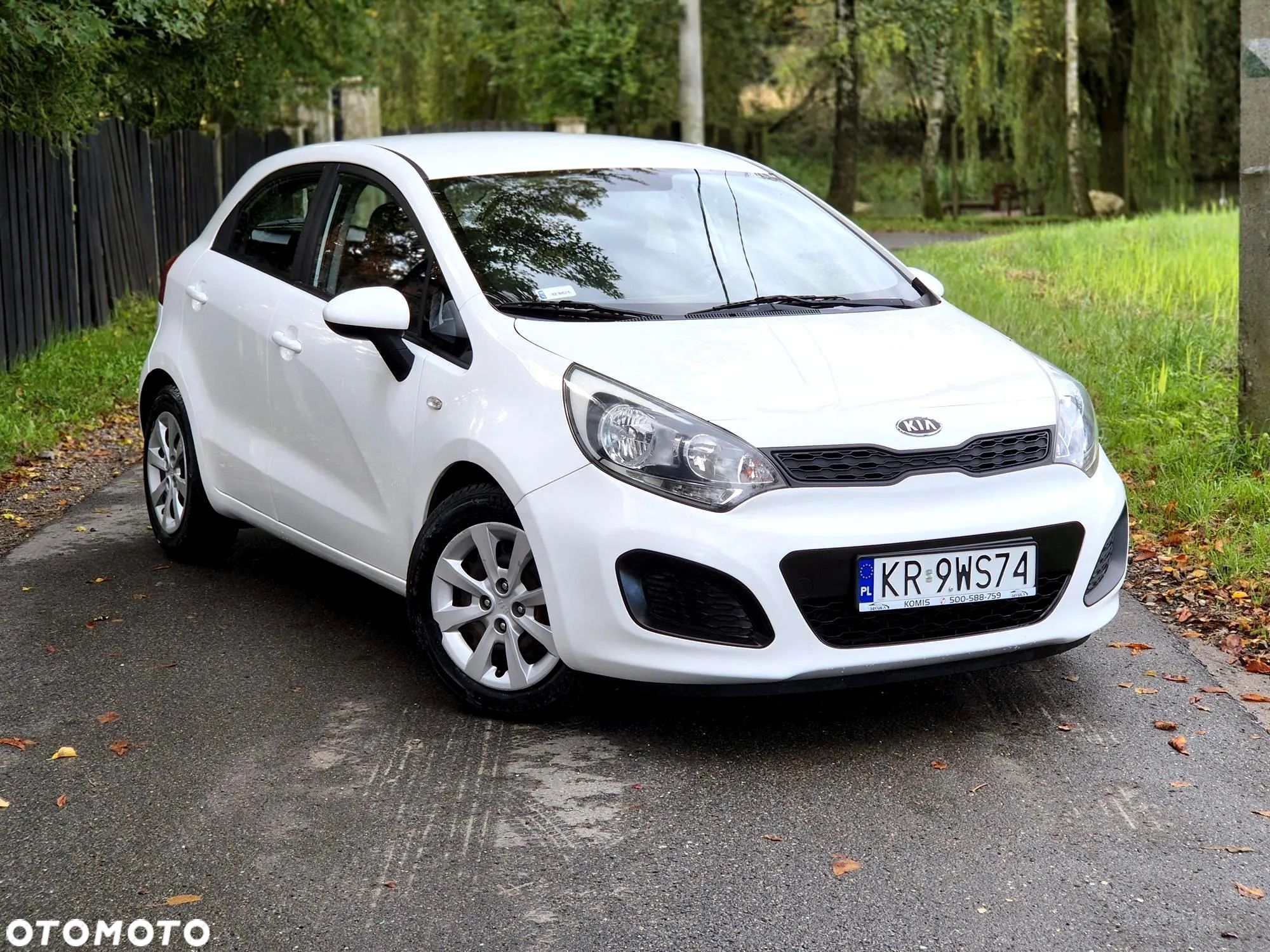 Kia Rio 1.2 L - 1