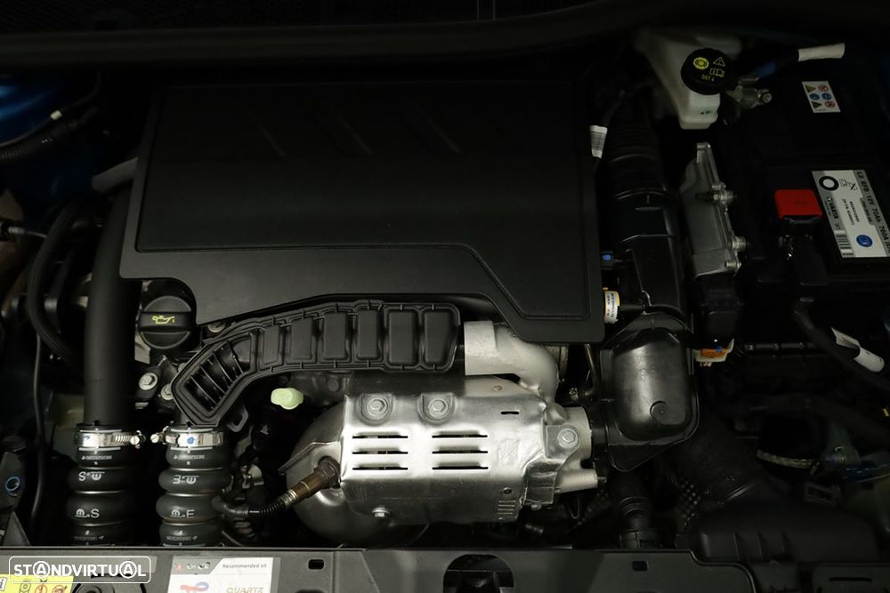 Peugeot 2008 1.2 PureTech Allure - 24