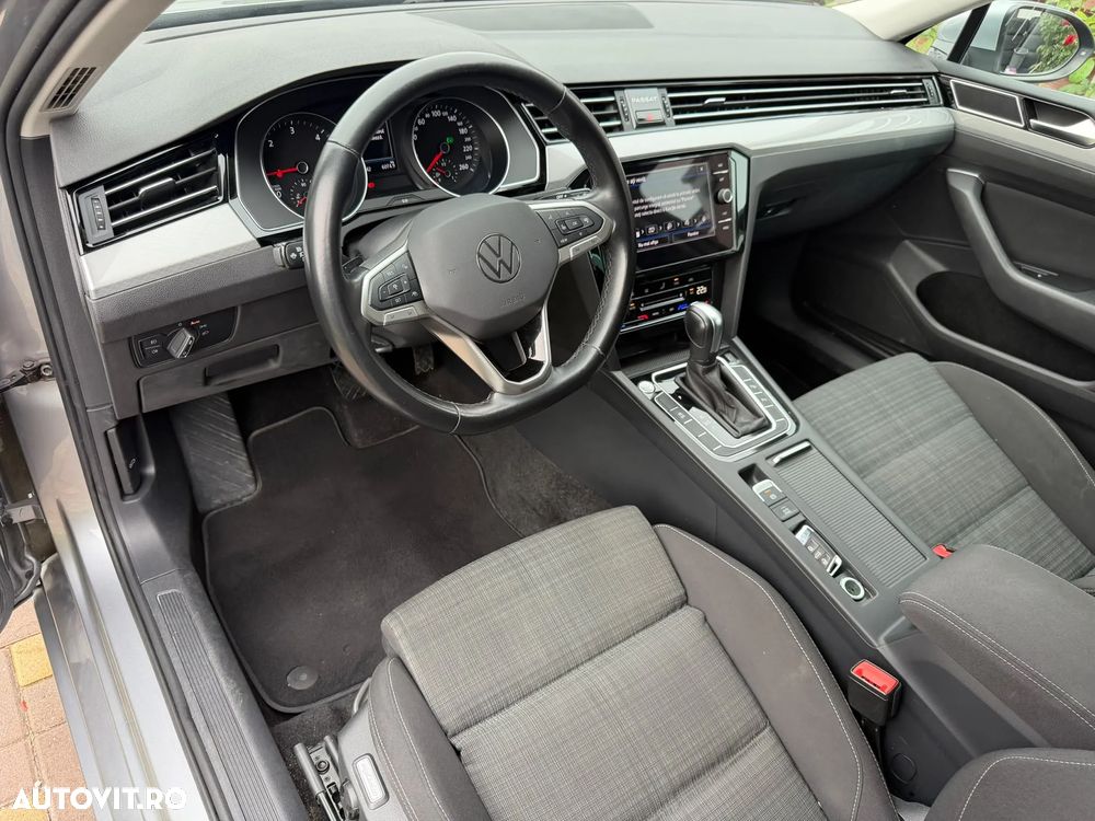 Volkswagen Passat 2.0 TDI DSG Comfortline - 21