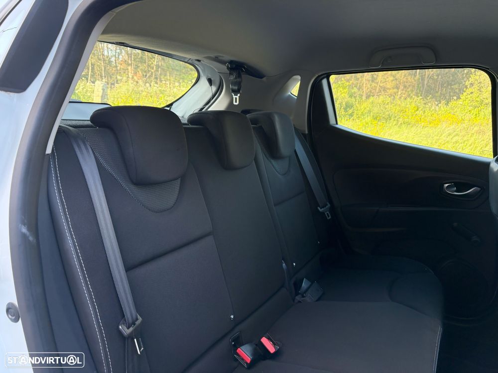 Renault Clio 0.9 TCE Dynamique S - 19