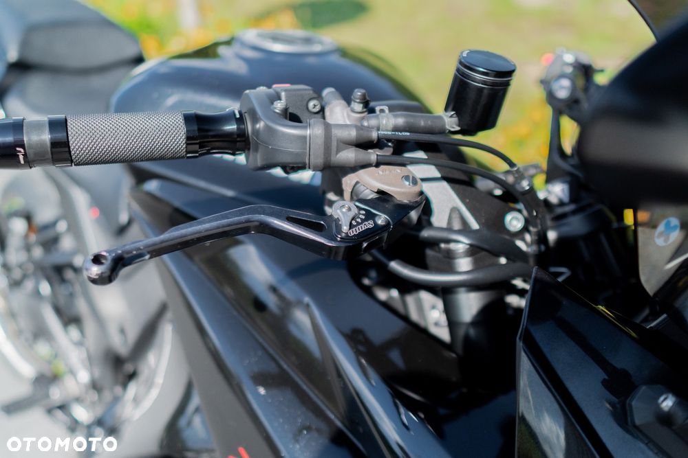 Kawasaki Ninja 1000 SX - 16