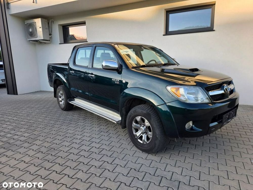 Toyota Hilux - 5