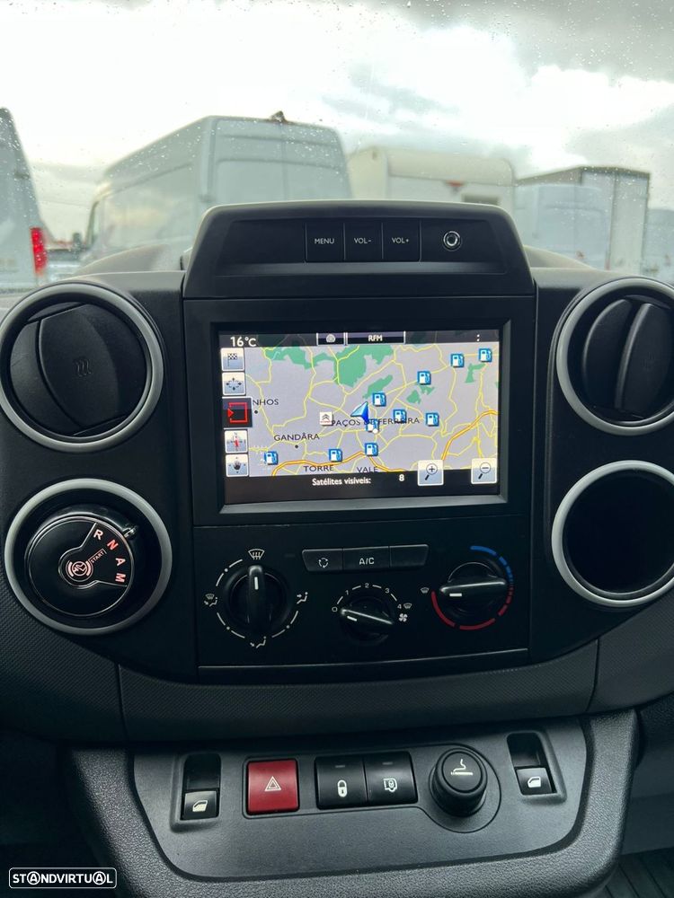 Citroën Berlingo HDI EAT8 - 24