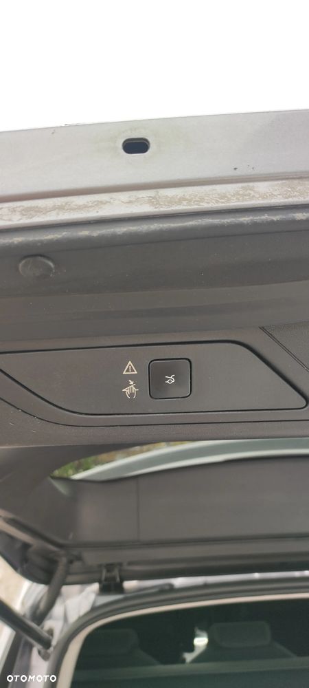 Citroën C4 SpaceTourer BlueHDi 130 Stop&Start SHINE - 21