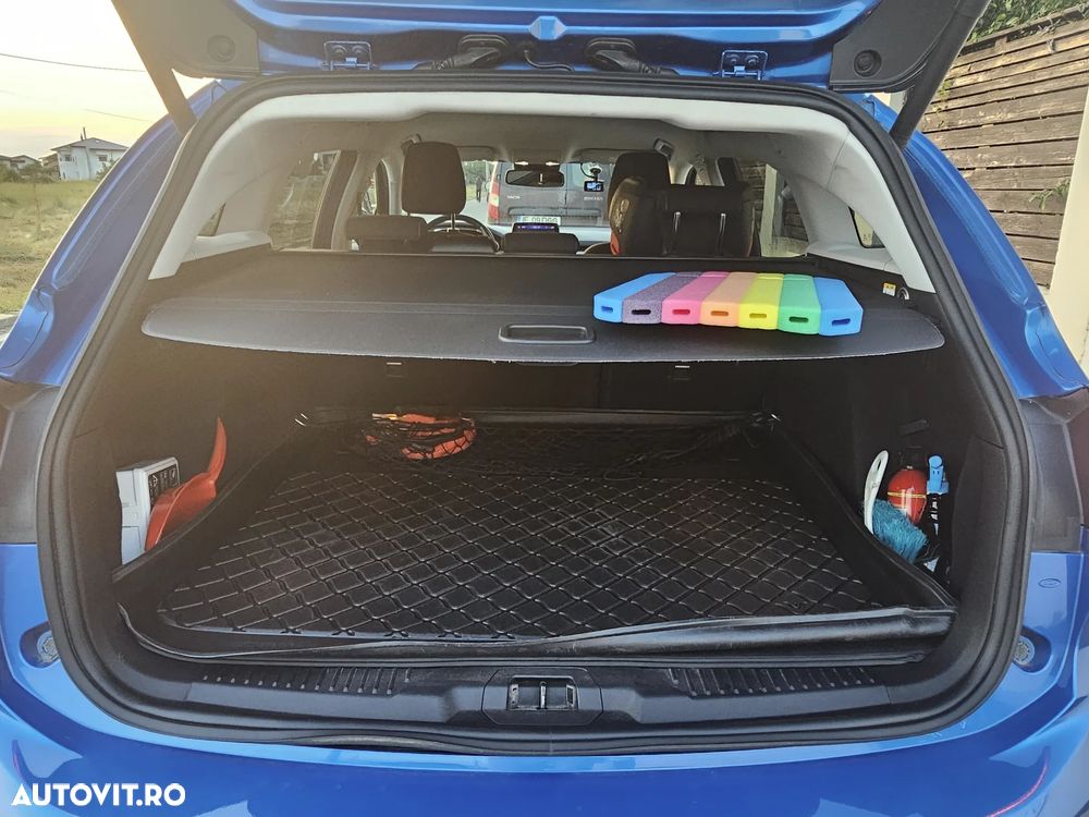Ford Focus 2.0 EcoBlue Titanium Business - 14