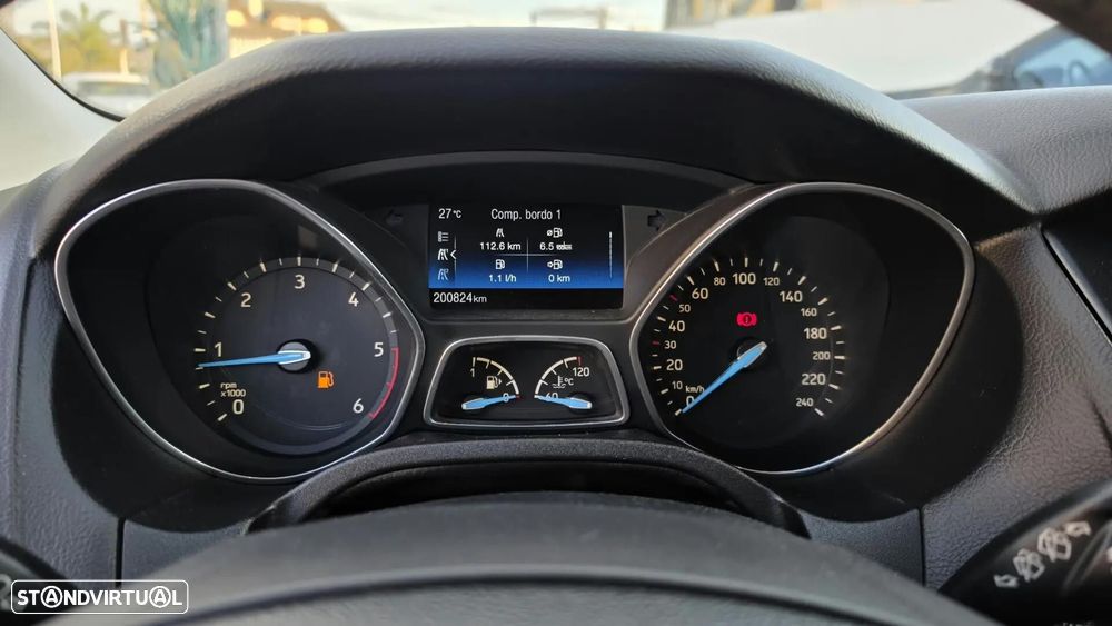 Ford Focus SW 1.5 TDCi EcoBlue Business - 6