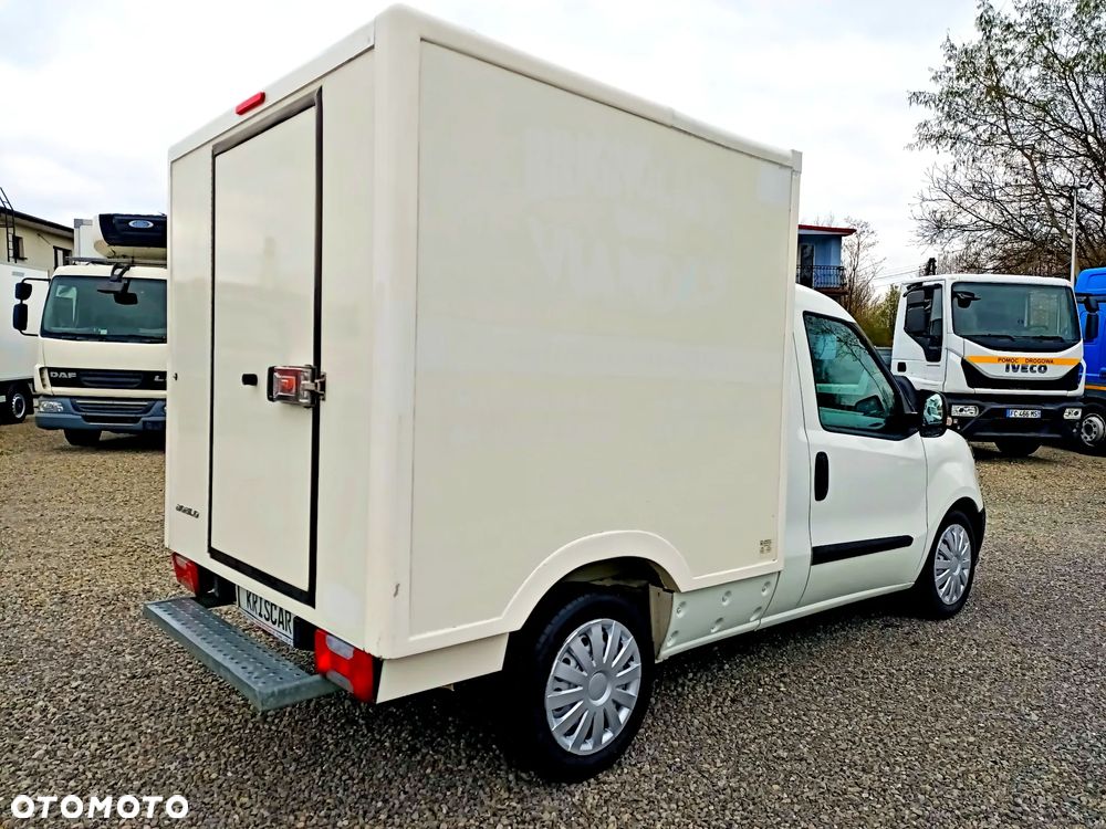 Fiat Doblo Chłodnia 95 KM 2 zasilania chłodni - 7