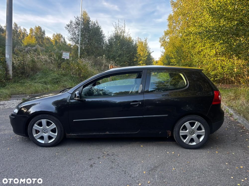 Volkswagen Golf - 6