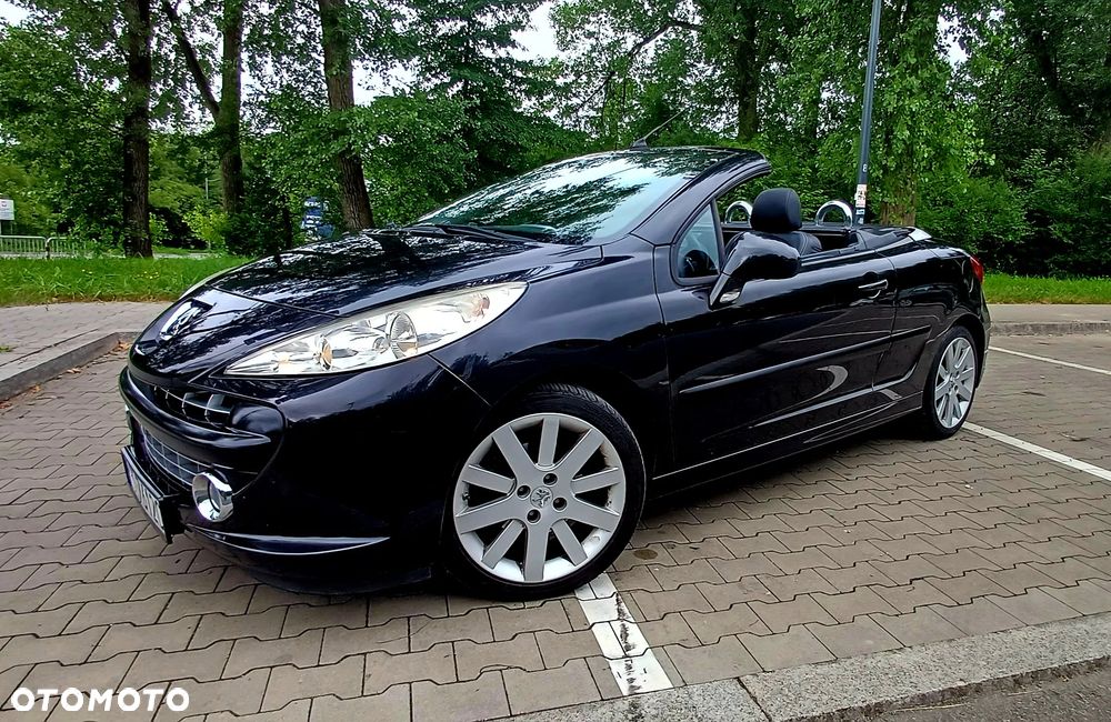 Peugeot 207 CC - 2