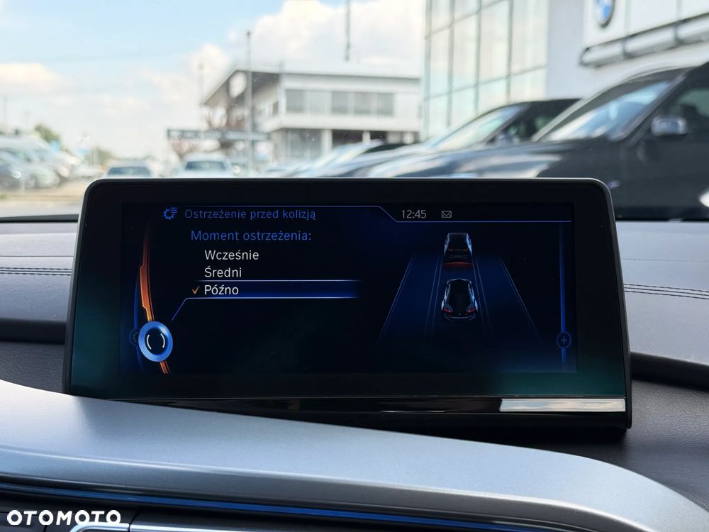 BMW i8 Standard - 37