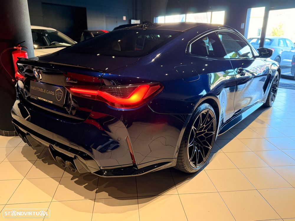 BMW M4 Competition xDrive - 19